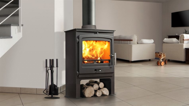 P2 Contemporary Multifuel Stove Low Legs from Portway Stoves